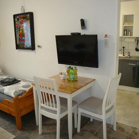 Cenet 1 Zimmer Apartment Sindelfingen Kültér fotó
